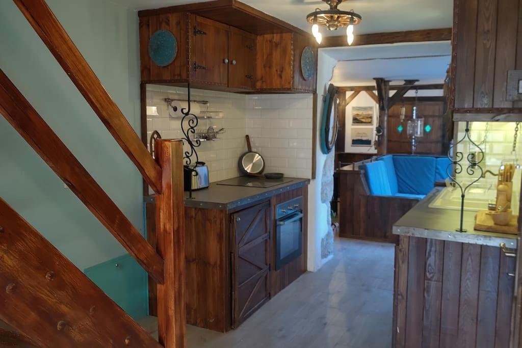 The Old Barn - Caloroczny, Butikowy Dom W Malowniczej Wsi, Rezerwacja Minimum 3 Noce Apartment